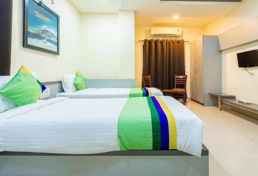 هتل Treebo Udyam Glory