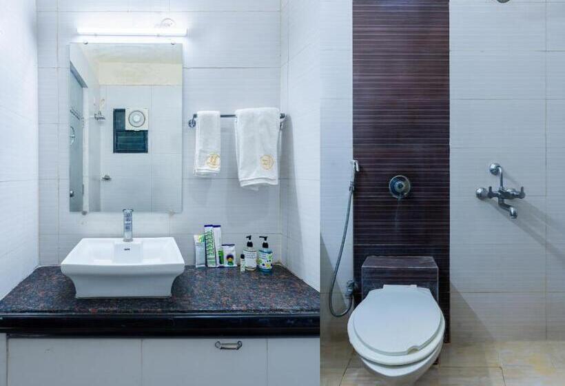 هتل Treebo Udyam Glory