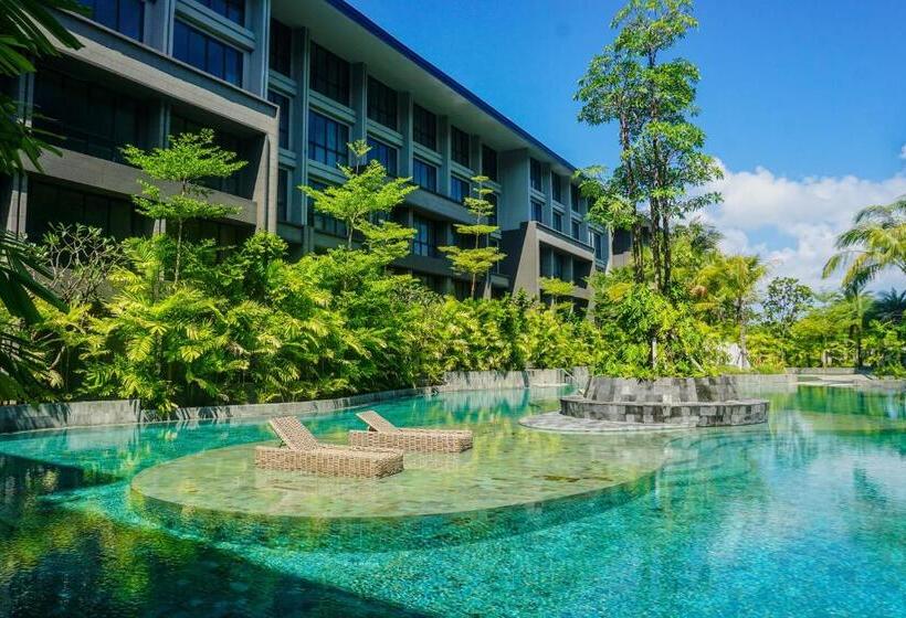 Nusa Dua Suites Powered By Cocotel