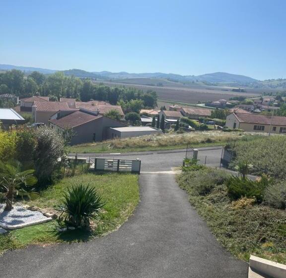 膳宿费 Chambre Où Suite Privative Accès Indépendant