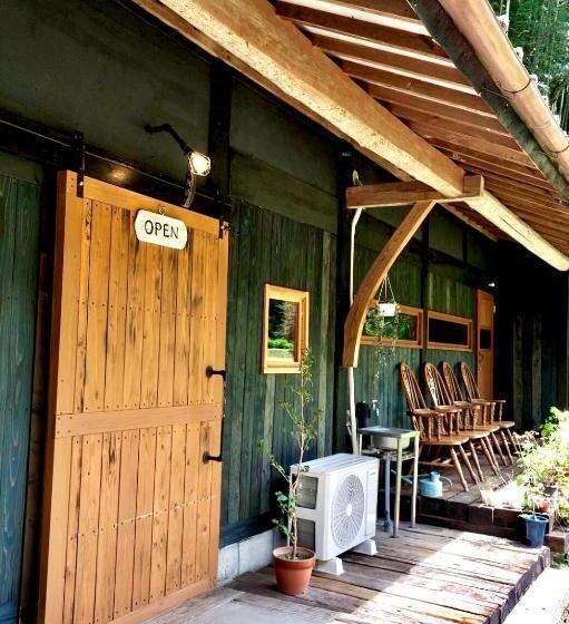 Pensionat Hostel+cafe たね