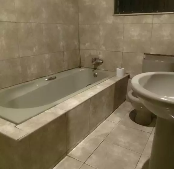 ペンション Kathorus Short Term Rentals