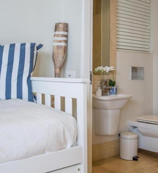 بنسيون Room In Bb   Twin Room Partial Sea View