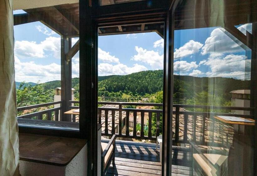 Pension The Pine Levochevo   Guesthouse And Coworking Space