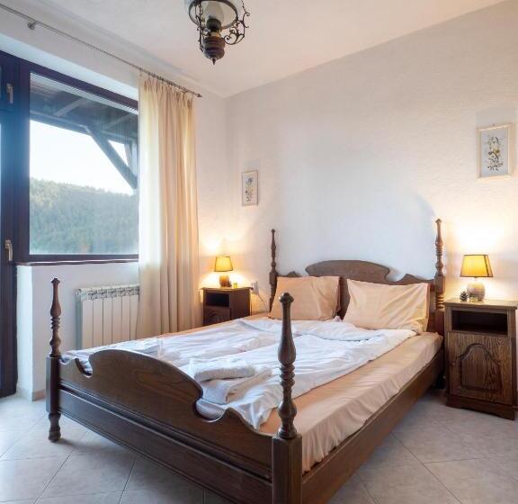 Pension The Pine Levochevo   Guesthouse And Coworking Space