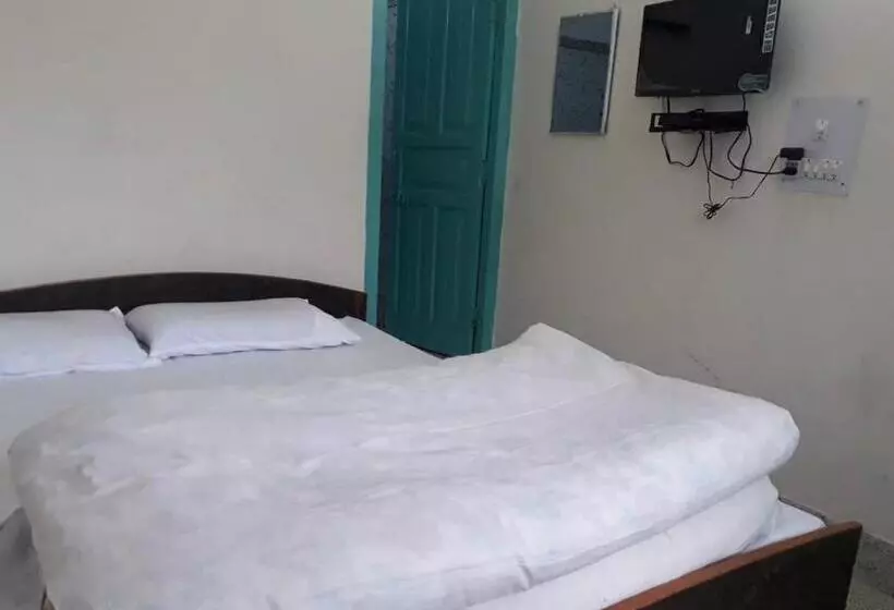 Pyramid Resort