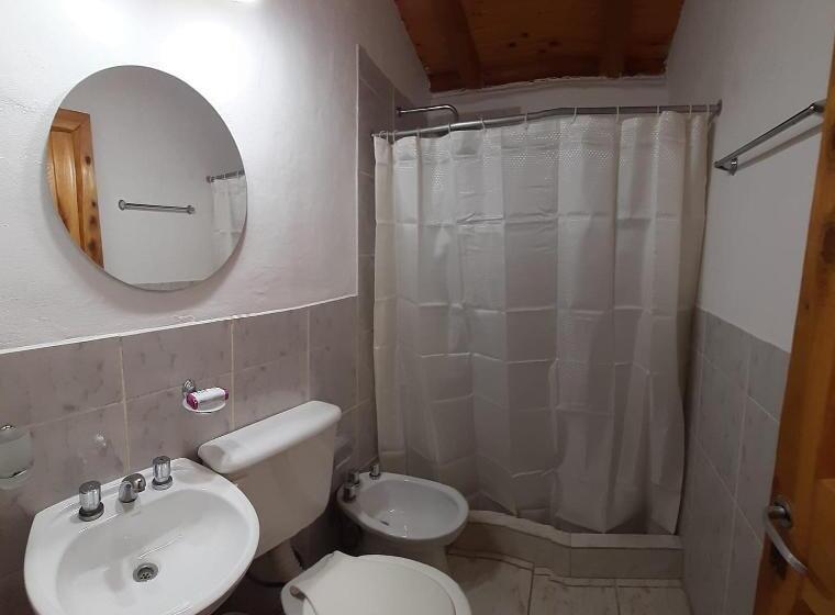 ユースホステル Cabañas Samay