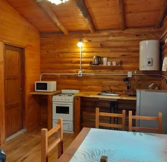 Retkeilymaja Cabañas Samay