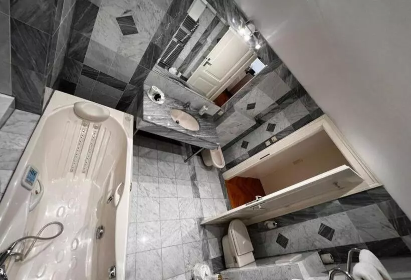 Atik Hotel Vienna