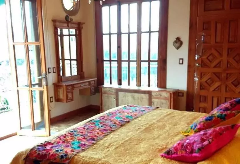 Aamiaismajoitus (B&B) La Casa Baez