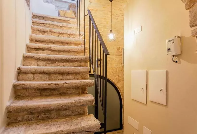 ベッドアンドブレックファースト La Maddalena Suite & Rooms