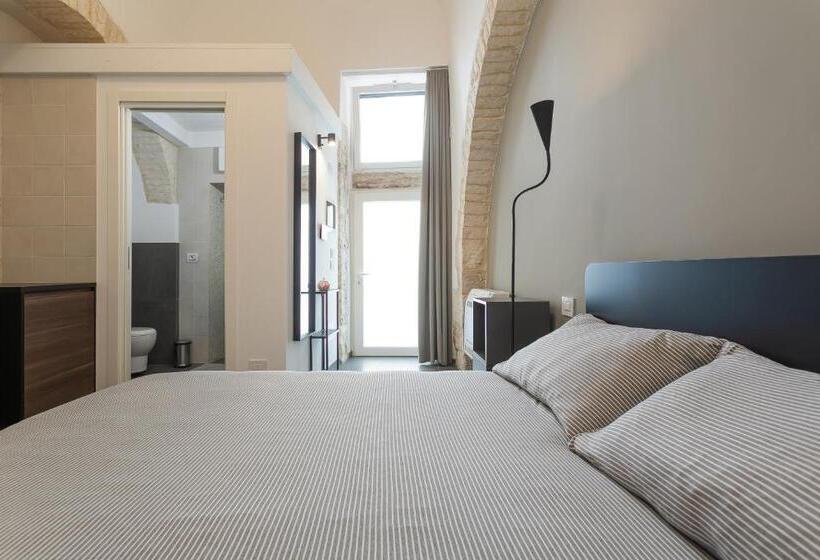 Bed and Breakfast La Maddalena Suite & Rooms