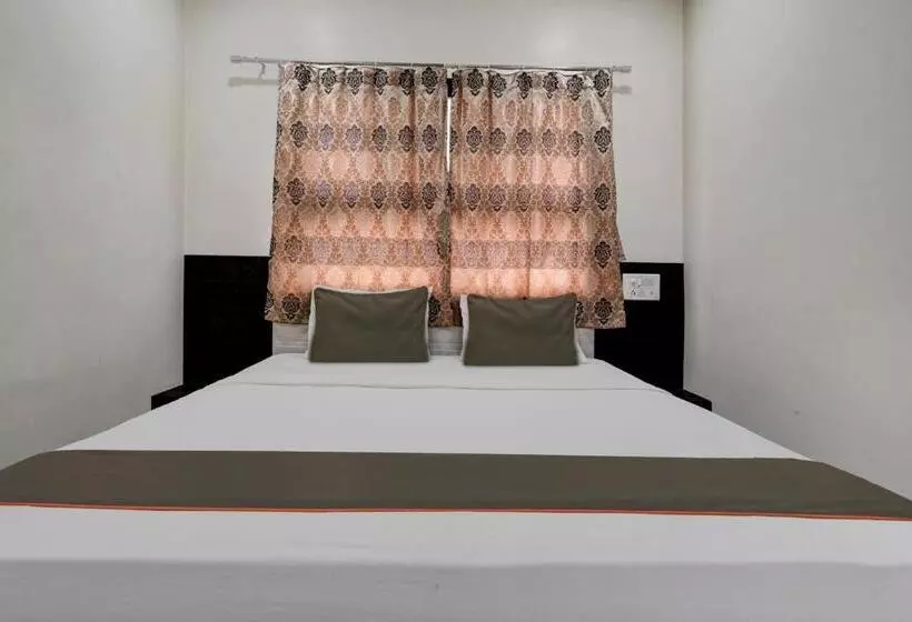 Collection O Hotel Atharva Lodging And Boarding