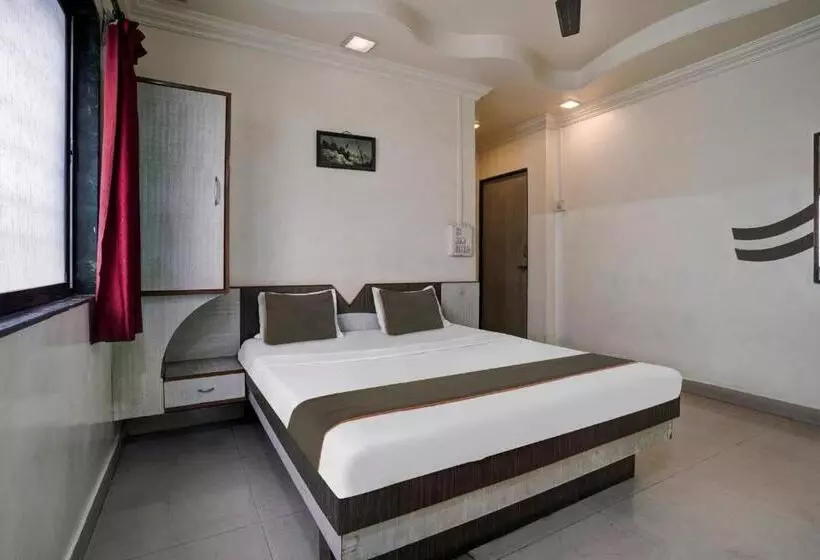 Collection O Hotel Atharva Lodging And Boarding