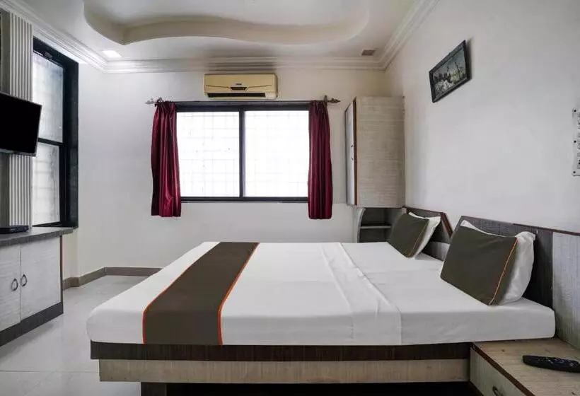 Collection O Hotel Atharva Lodging And Boarding