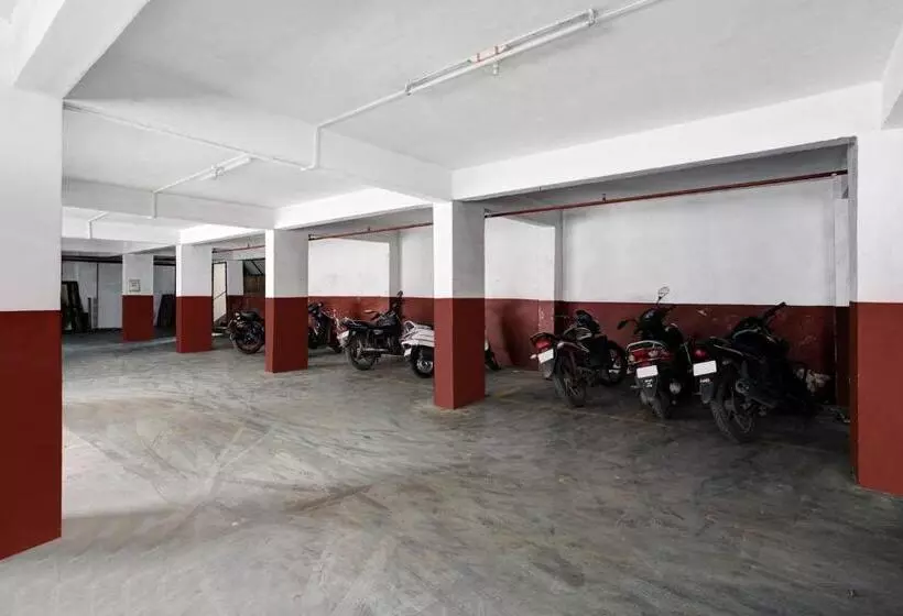 Collection O Hotel Atharva Lodging And Boarding