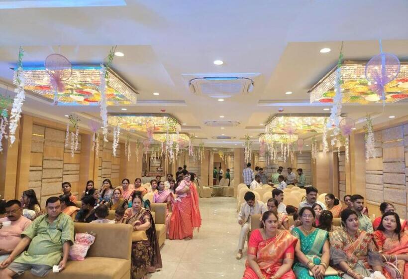 Country Green Hotel & Banquet