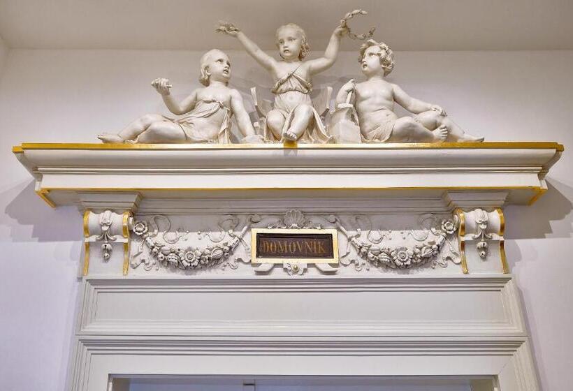 Downtown Suites Rubesova