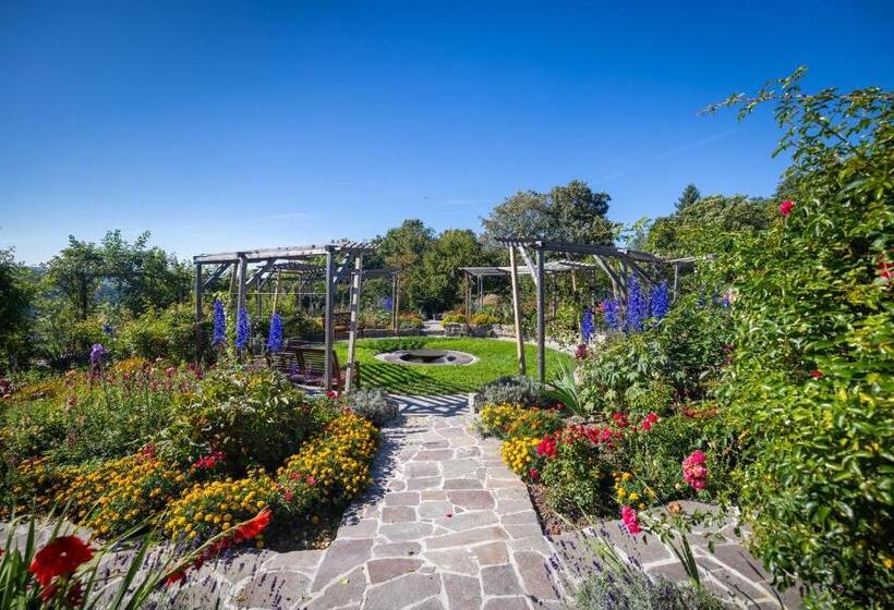 בית מלון כפרי Hindu Monastery Shree Peetha Nilaya Ashram