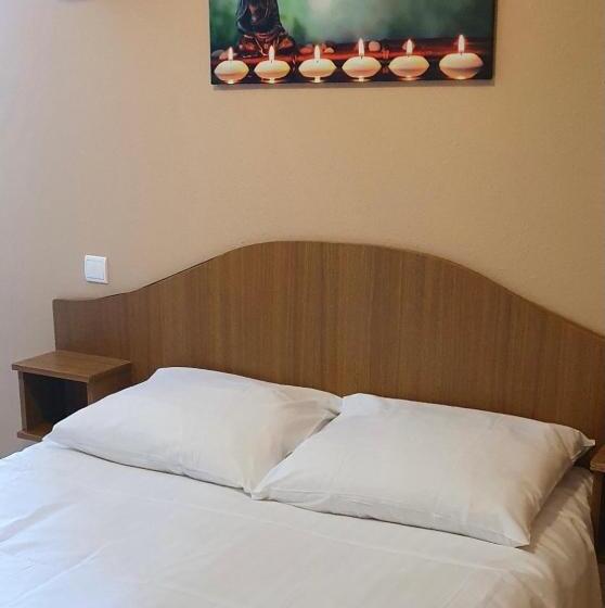 בית מלון כפרי La Taverne Du Boucher