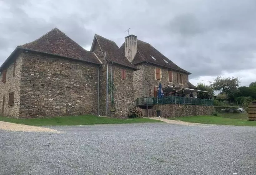 ホテル La Taverne Du Boucher