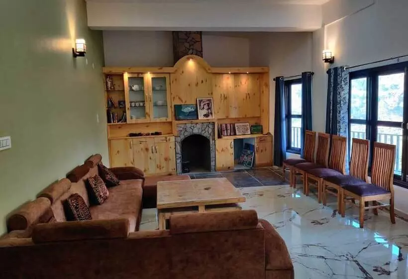 ホテル Nature Roar