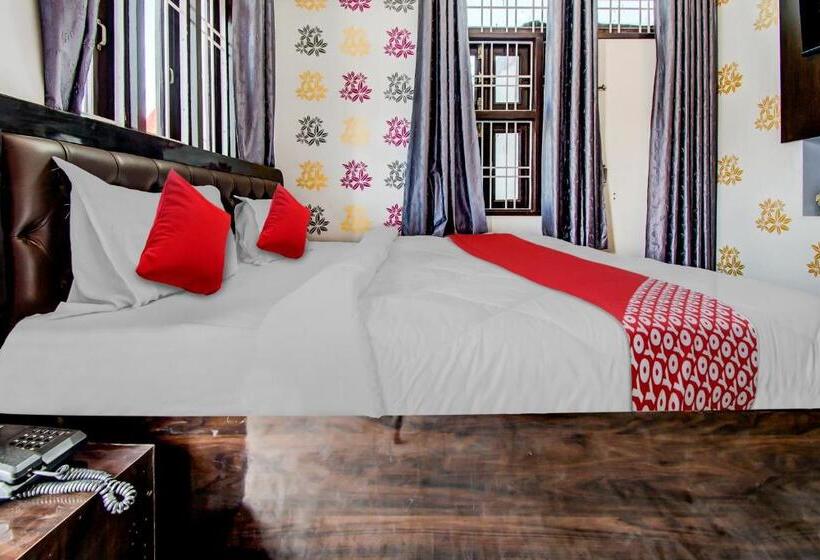 Hotel Oyo Flagship 81130 Vanya Guest House