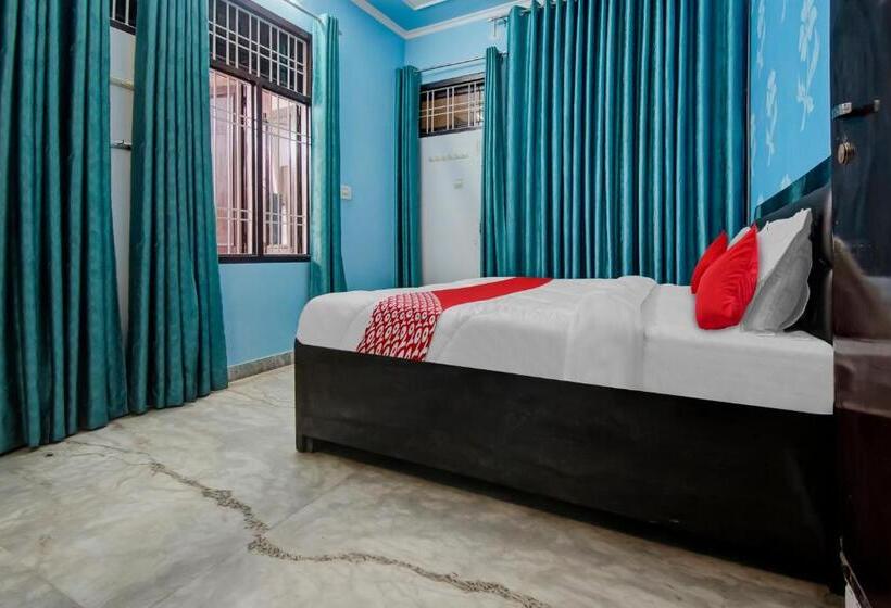 Hotel Oyo Flagship 81130 Vanya Guest House