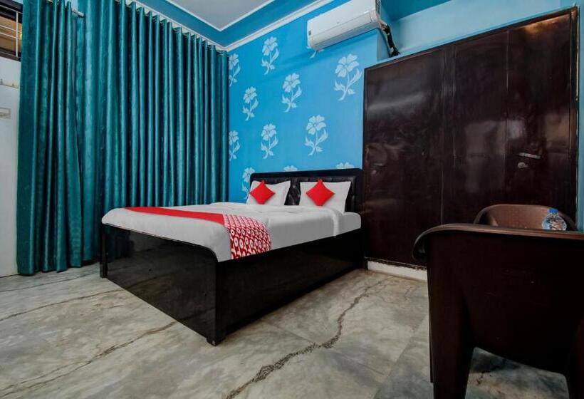 Hotel Oyo Flagship 81130 Vanya Guest House