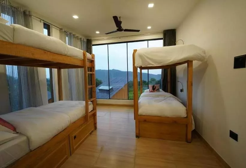 Hotelli The Solace Bir