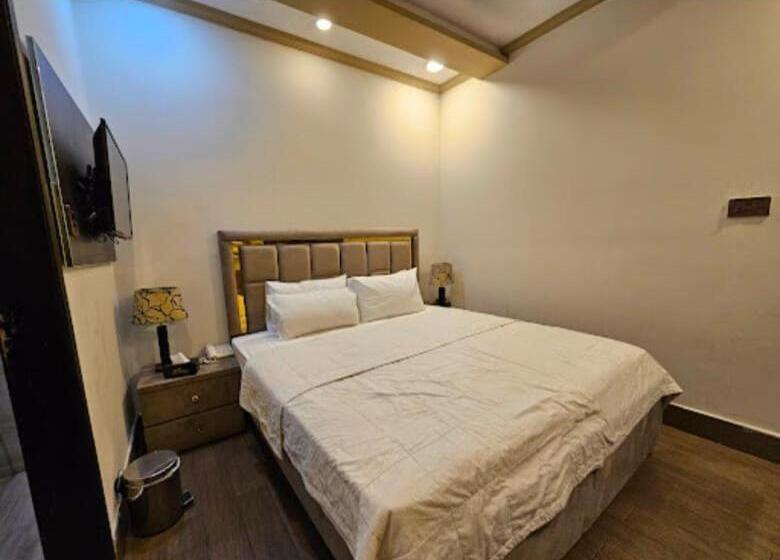 هتل Versa Appartments Lodges Gulberg3