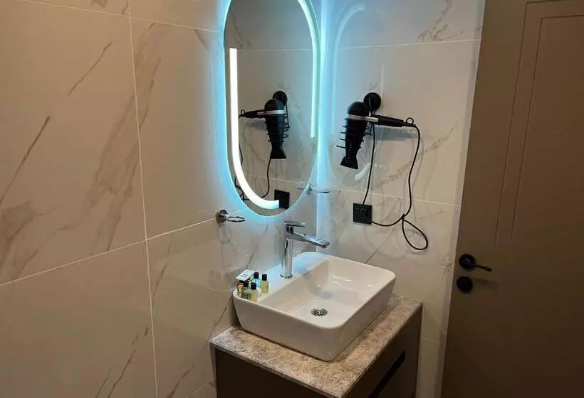 Istanblu Hotel Atasehir