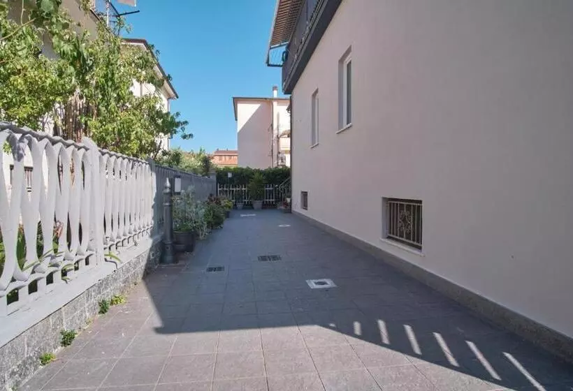 پانسیون Casa Maluna