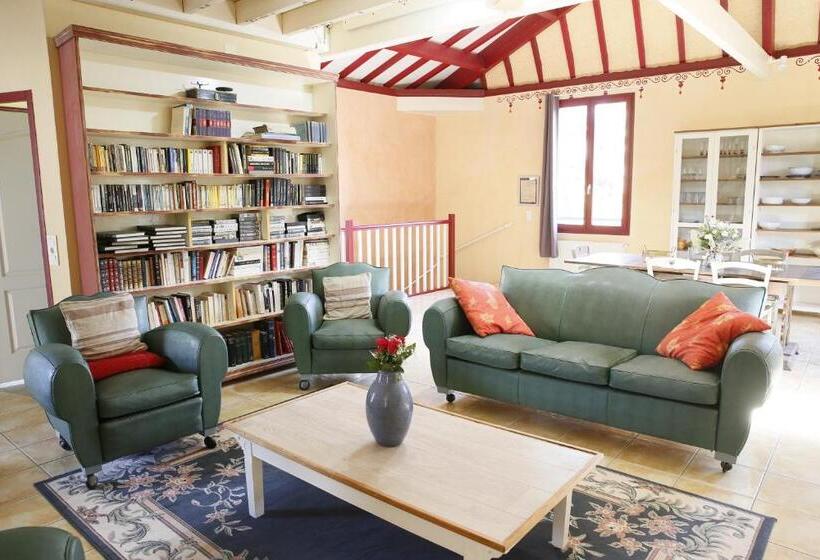 Пансион Le Moulin De Saint Aulaye