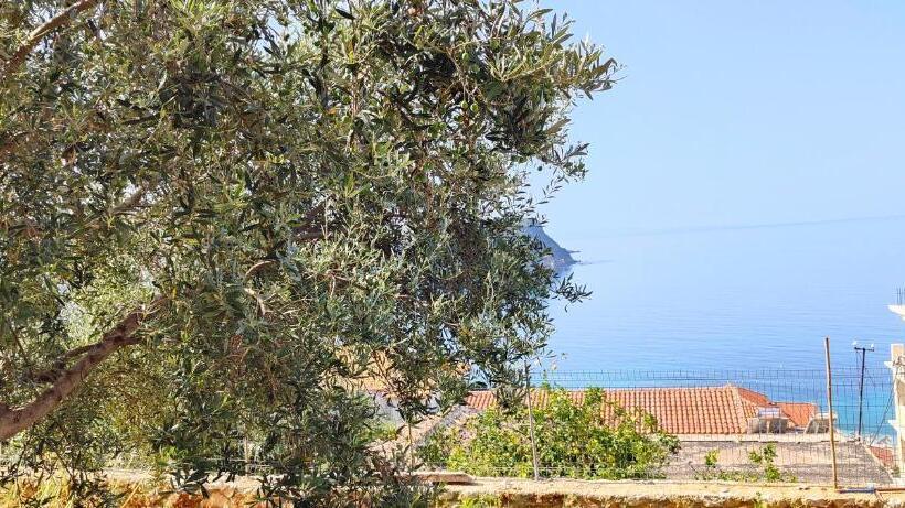 Majatalo Villa Tato: Horizon Haven With Panoramic Sea Views In Himare