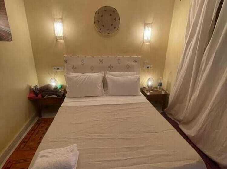 ベッドアンドブレックファースト Riad Les Miroires