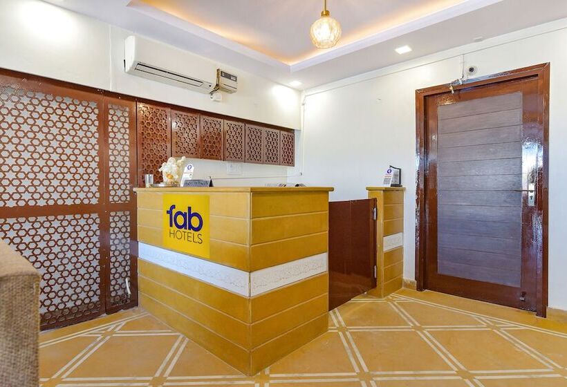 Fabhotel Jaipur Classic