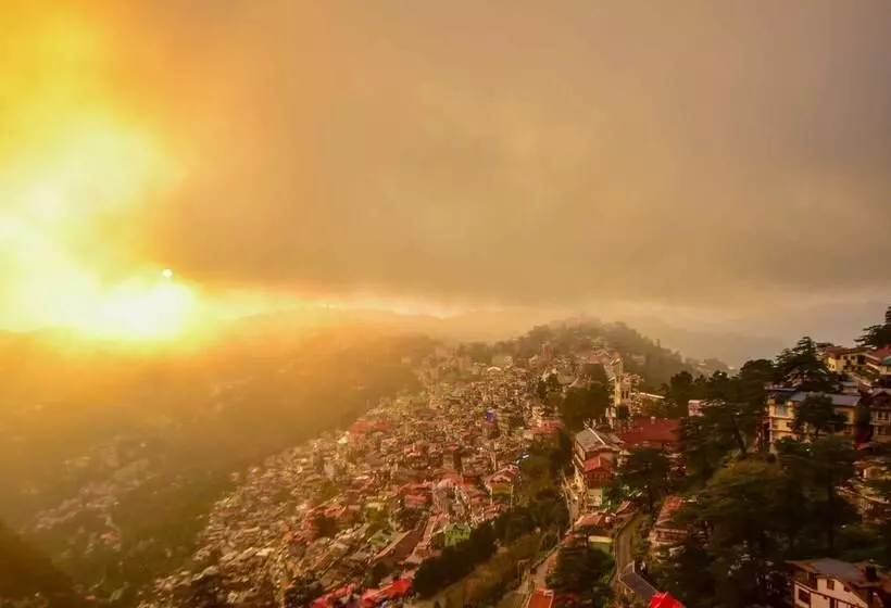 ホテル Bellagio By Dumnu Homes   Jakhoo Temple