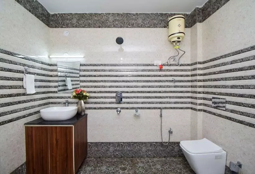 ホテル Bellagio By Dumnu Homes   Jakhoo Temple