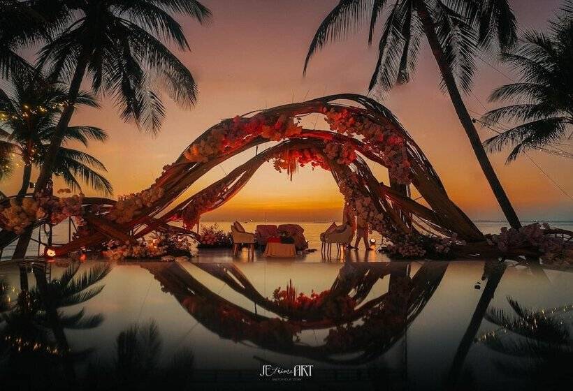 هتل Marina Seaside Boutique