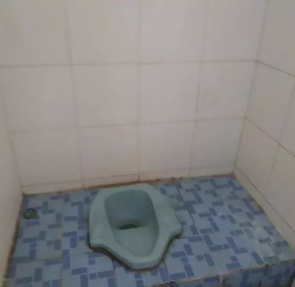 Hotelli Oyo Life 1875 Merah Putih Syariah