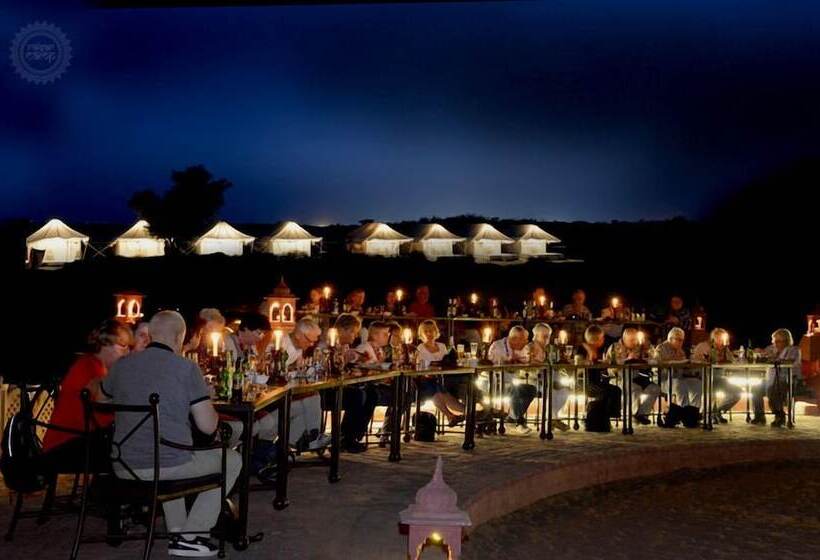 ホテル Raisar Camp