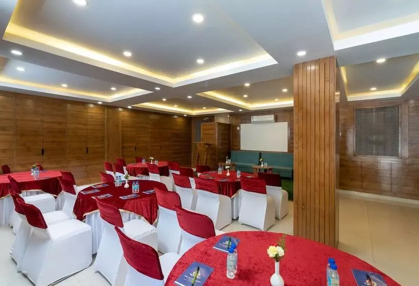 ホテル The Chabal