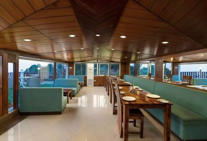 ホテル The Chabal