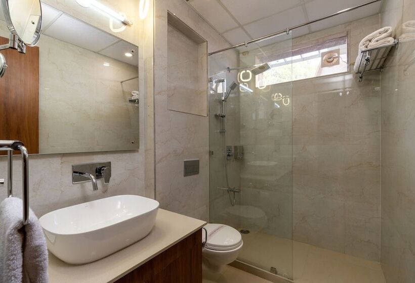 בית מלון כפרי The Chabal