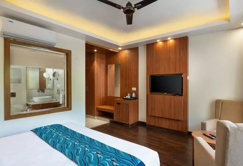 ホテル The Chabal