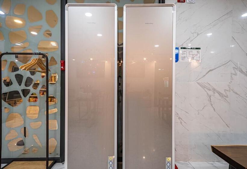 מוטל Andong Case