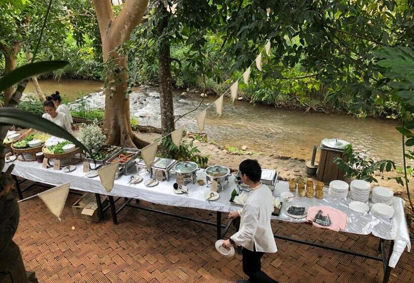 Pensió Ban Kaew Mo Ra Glamping & Restaurant