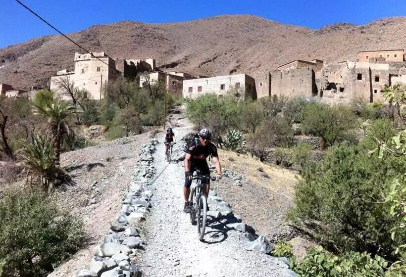 Majatalo Chez Kossai Atlas Farm