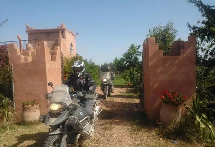 Majatalo Chez Kossai Atlas Farm